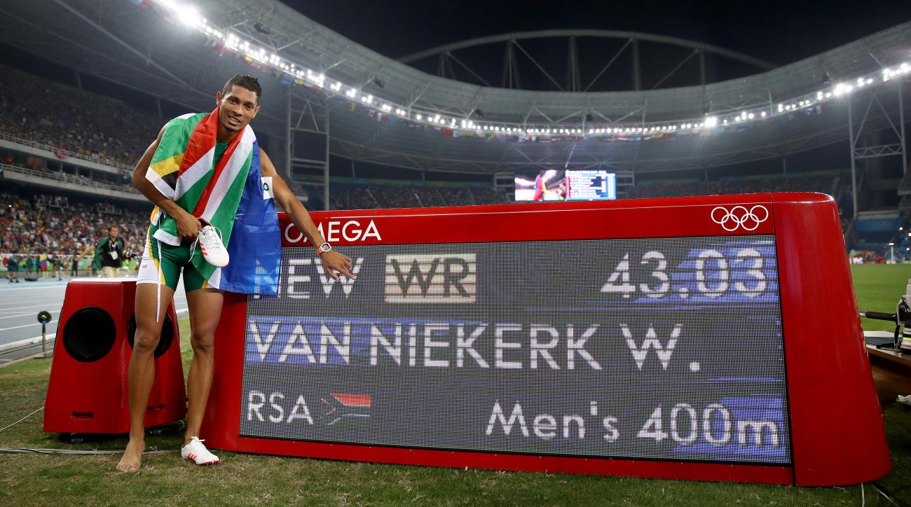 wayde-van-niekerk-record-400m-michael-johnson